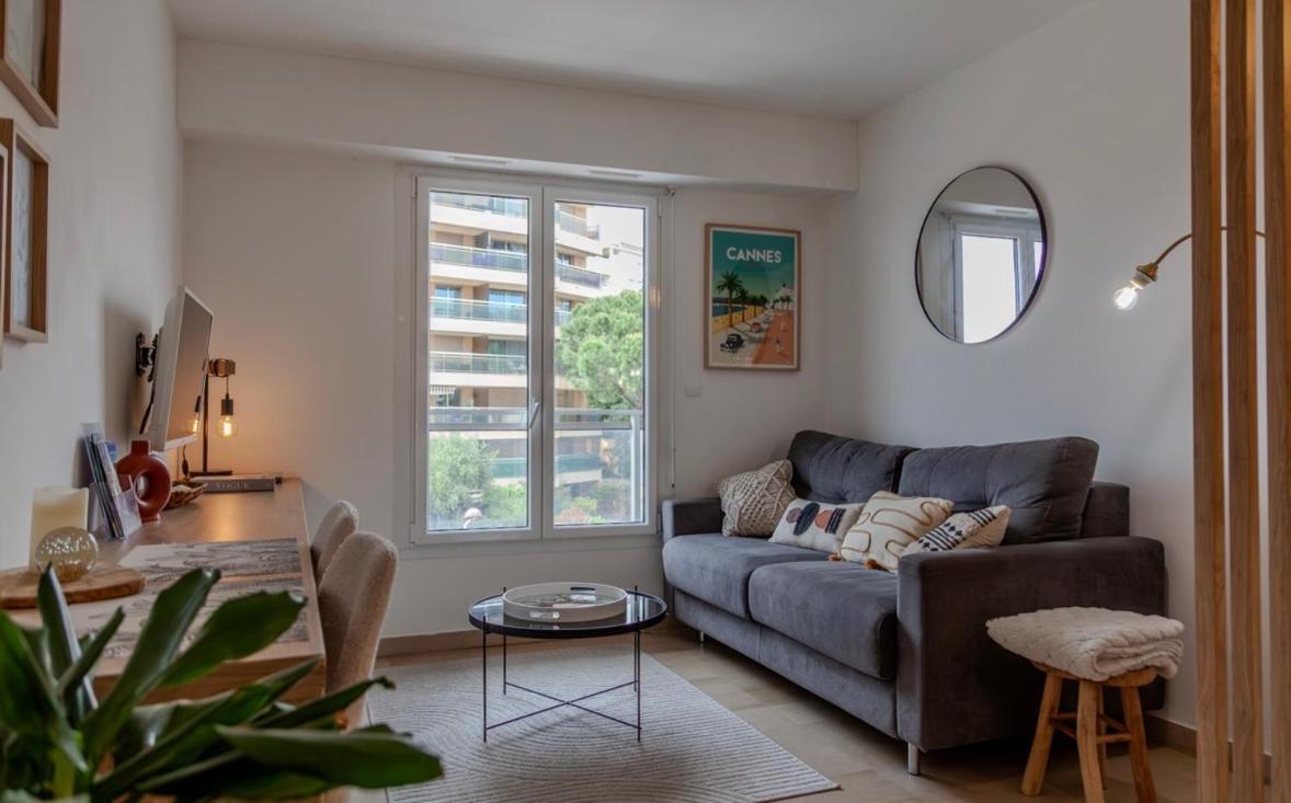 Studio Lumineux A 2 Mn A Pied De La Plage Кан Екстериор снимка