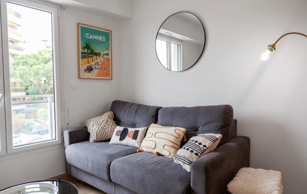 Studio Lumineux A 2 Mn A Pied De La Plage Кан Екстериор снимка